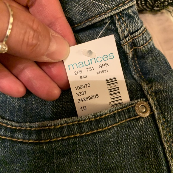 NWT Mid Rise Jean Shorts - Picture 8 of 10